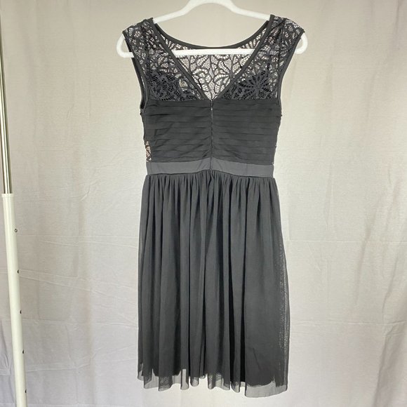 Eclipse Black Evening Cocktail Party Dress with Lace and Capped Sleeves - Picture 7 of 10